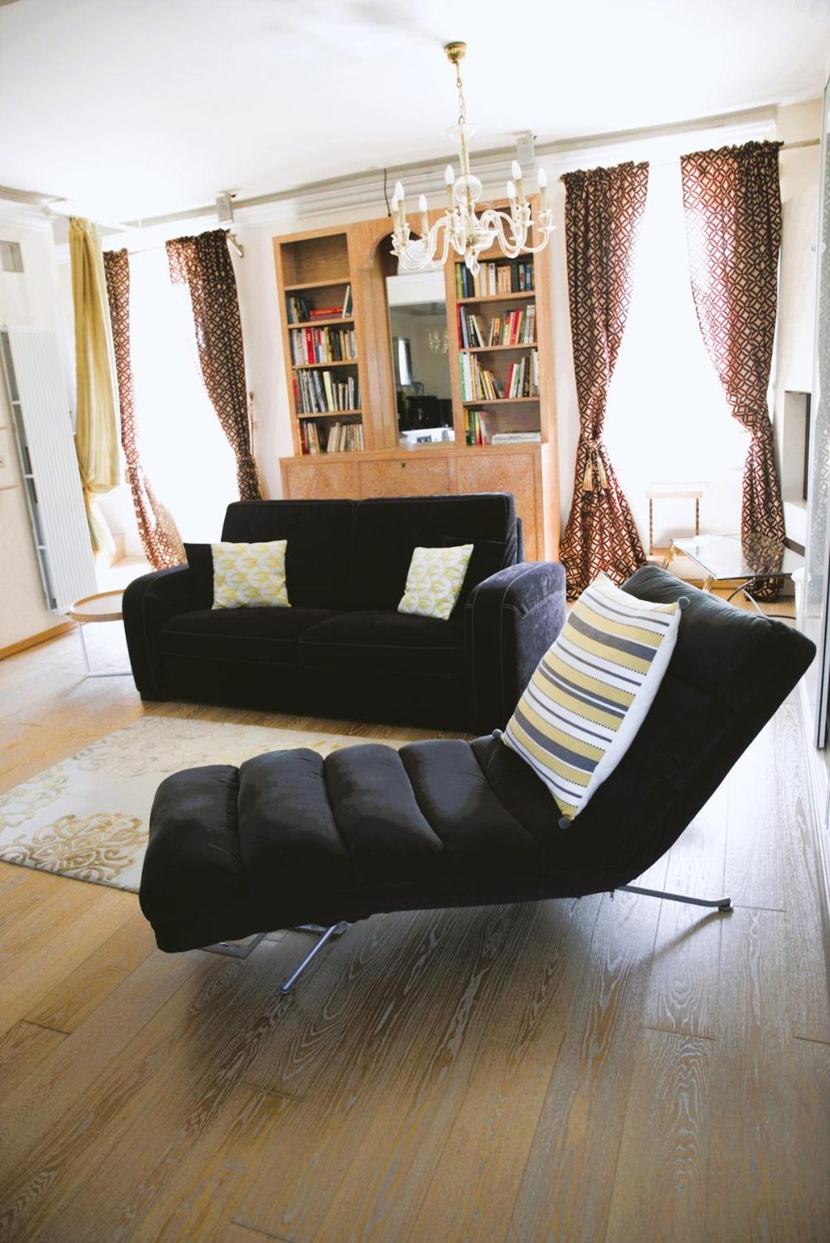 Beautiful Unique 1 Bedroom Apartment